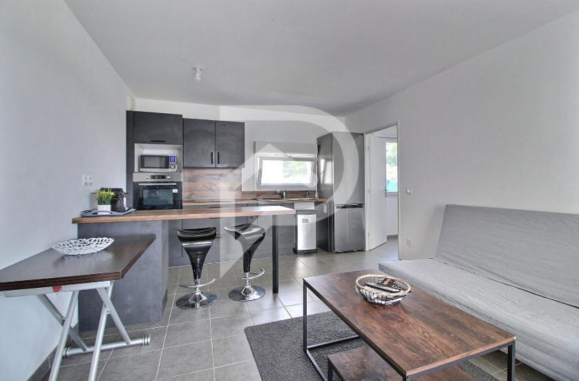 Apparemment T2 En Résidence Calme Fermée Appartement *